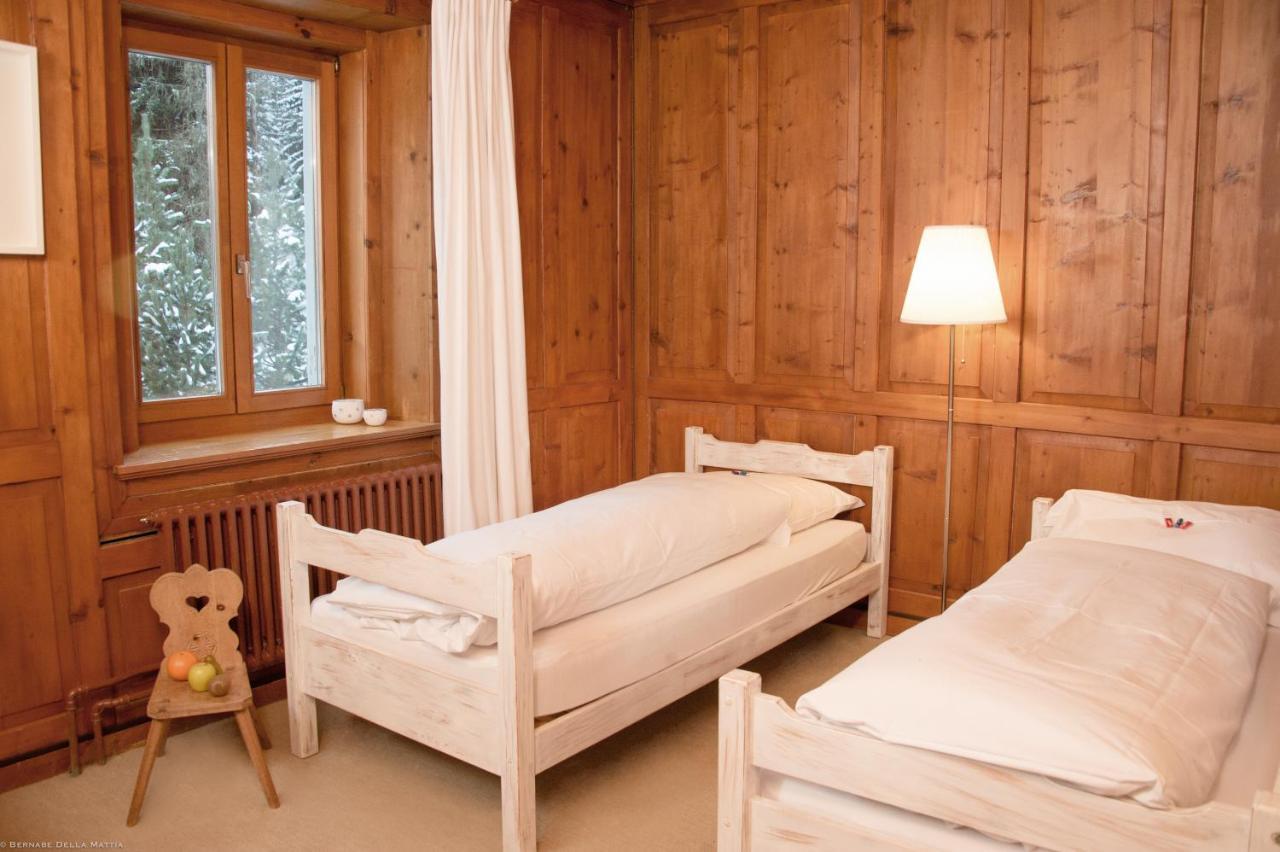 Hotel Veduta Cinuos-Chel Екстериор снимка